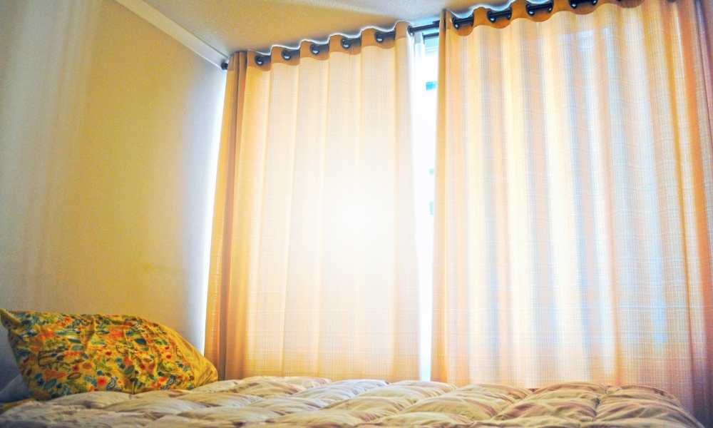 Fabric of Small Window Curtains