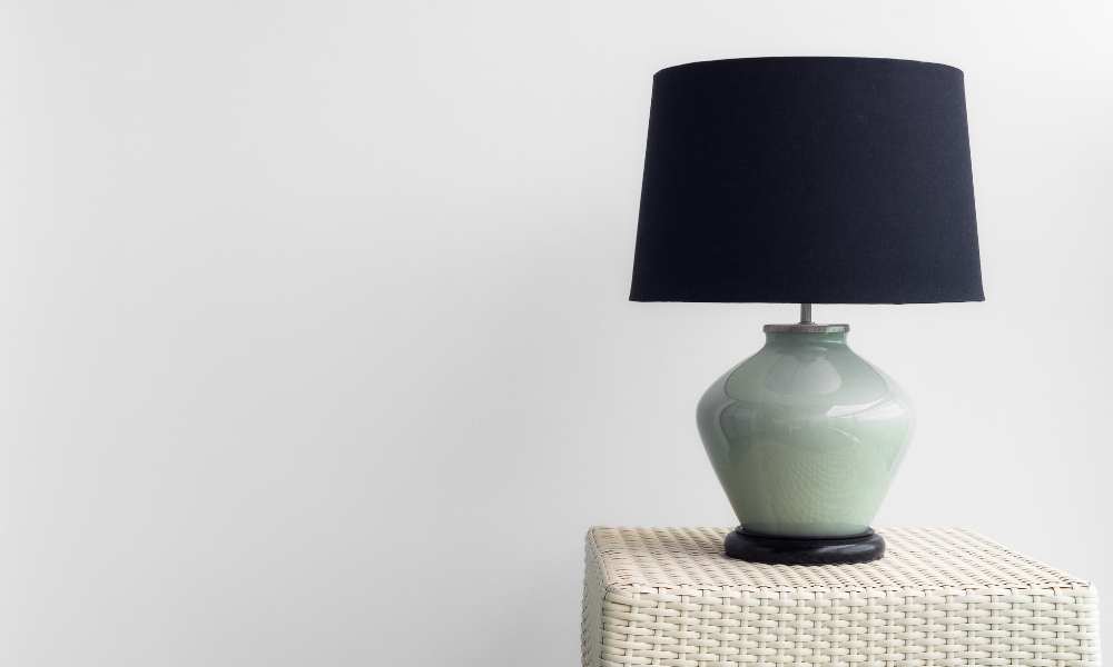 
What type of Table Lamp Should be in a Living Room?
