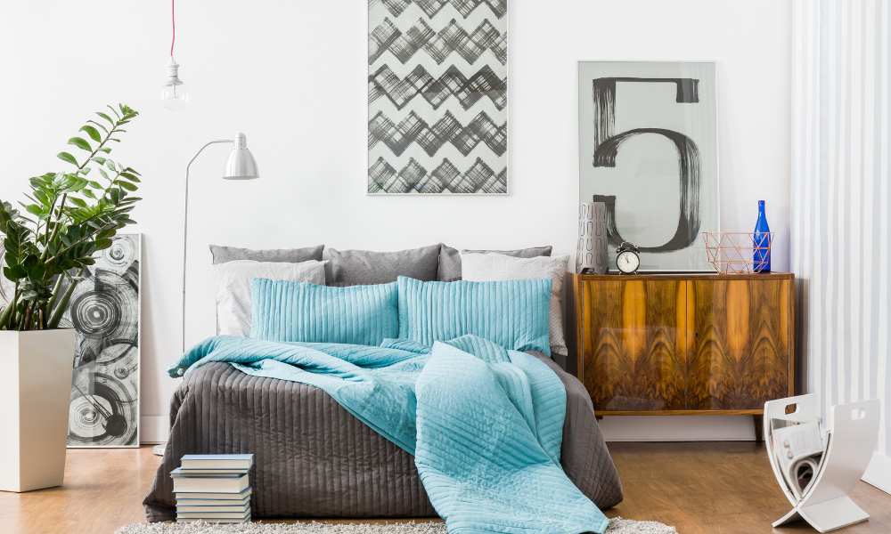 How to Make Your Bedroom Look Stylish on a Budget